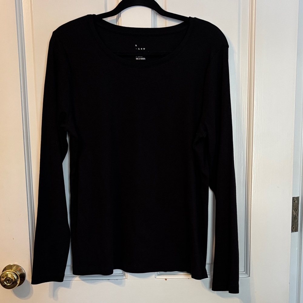a new day Women's Classic Black Long Sleeve Tee